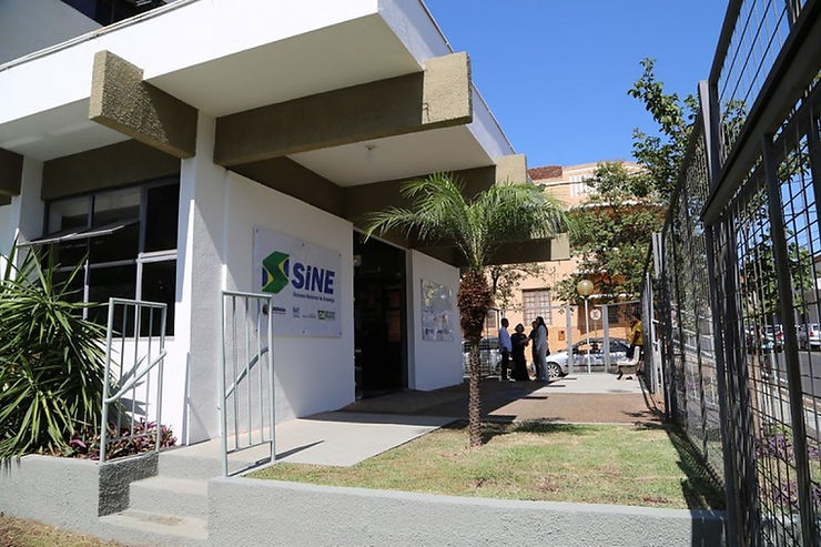 Companhia Mineira de Açúcar e Álcool e Sine de Uberaba oferecem 132 vagas para setor sucroenergético
