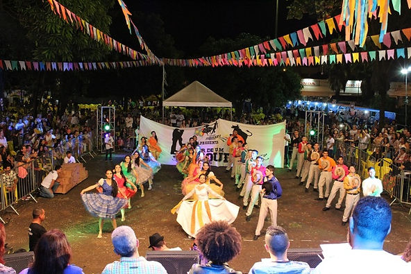 Agenda julina: confira onde tem comelança no fim de semana!