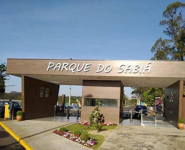 ‘Vôlei na Praça’ no Parque do Sabiá em Uberlândia oferece de graça esporte, diversão e lanche