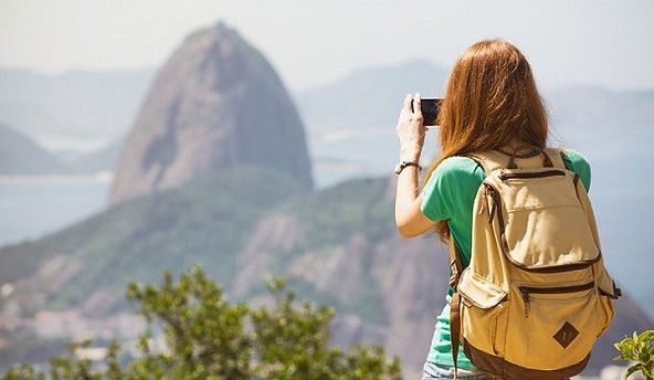 Pesquisa aponta que 2 a cada 5 brasileiros estão optando por viajar na baixa temporada