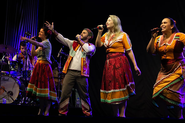 Show do Grupo EMCANTAR será no SESIMINAS em Uberaba