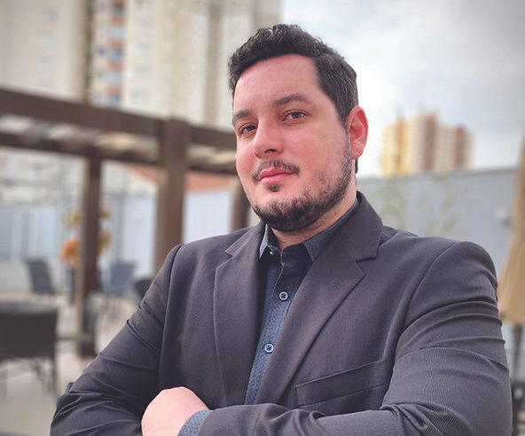 Mídia indoor em elevadores chega a Uberlândia