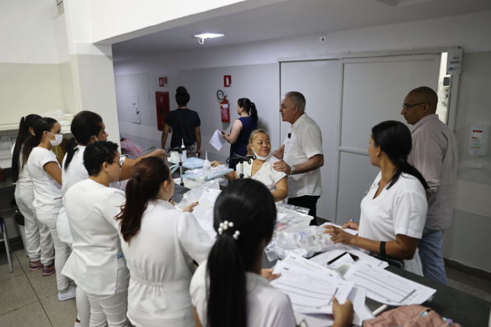 Uberlândia recebe sala de hidratação e novos leitos de internação no combate à dengue