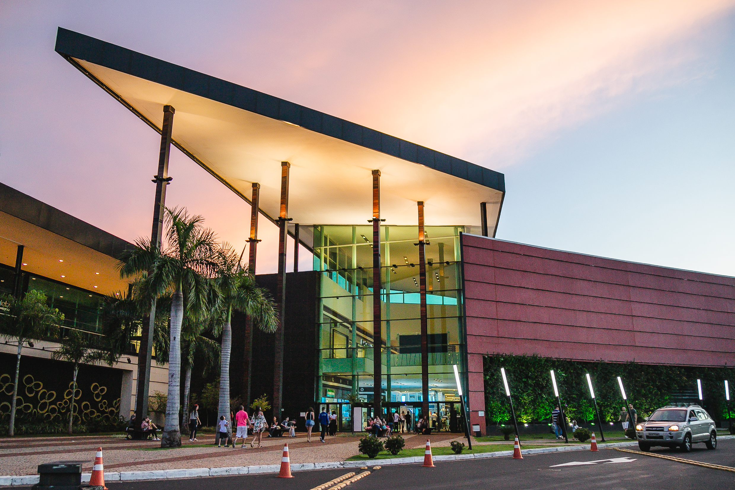 Uberlândia Shopping tem horários especiais durante o feriado prolongado de Páscoa