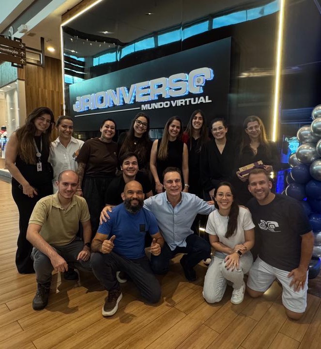 Um novo universo de experiências imersivas chega ao Uberlândia Shopping com o parque de realidade virtual