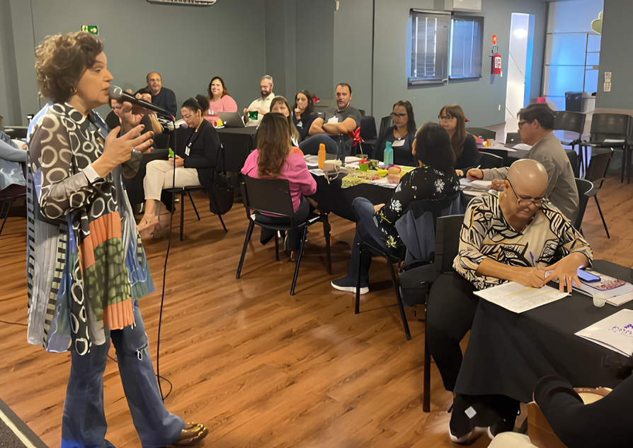 Encontro Adotivo Pontes de Amor fala sobre resiliência e esperança