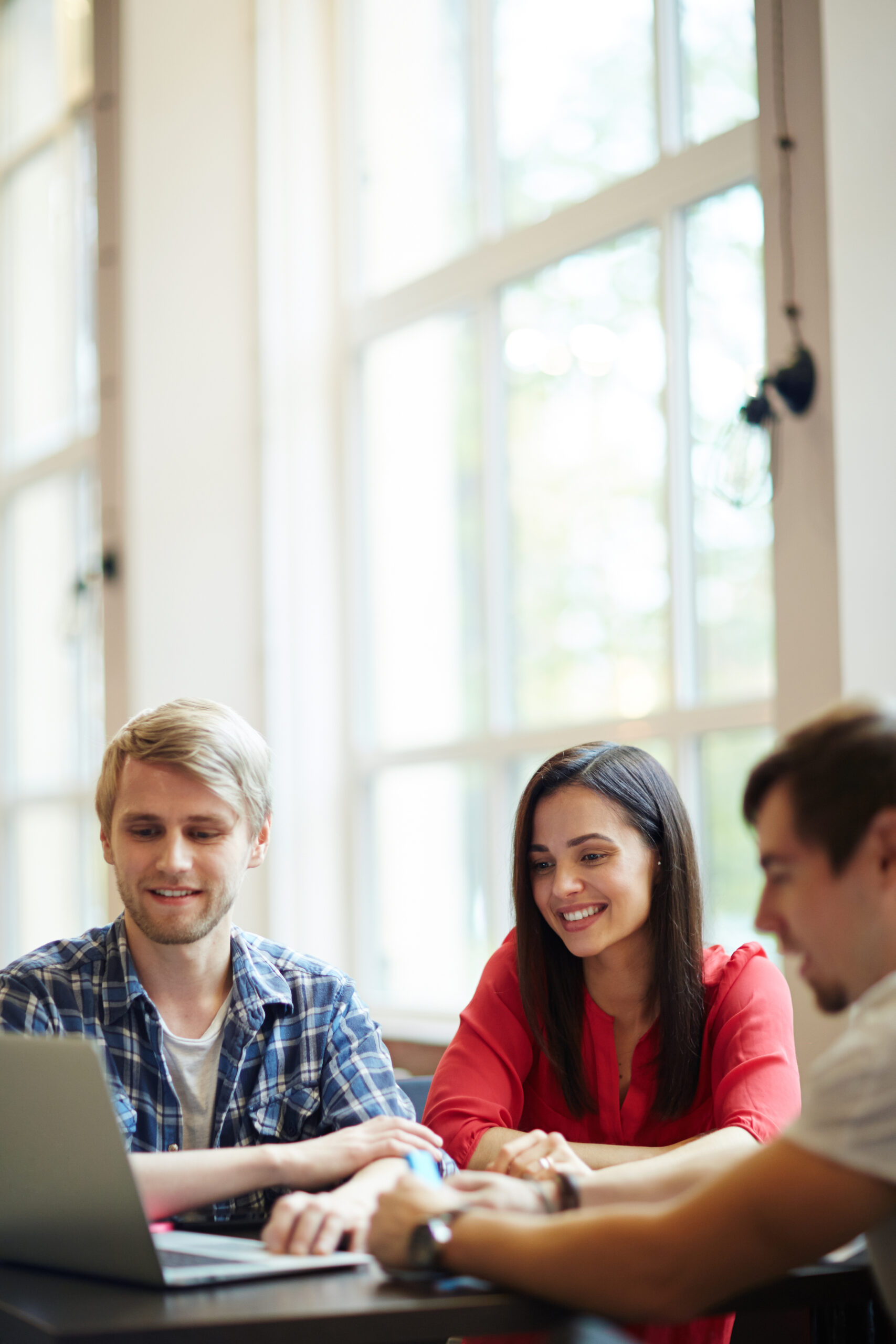 Fundação CDL Uberlândia abre portas de estágio para estudantes do ensino médio e superior