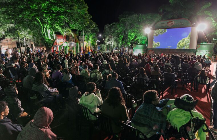 Araguari recebe sessão gratuita do Cine Família na Praça no dia 16 de julho