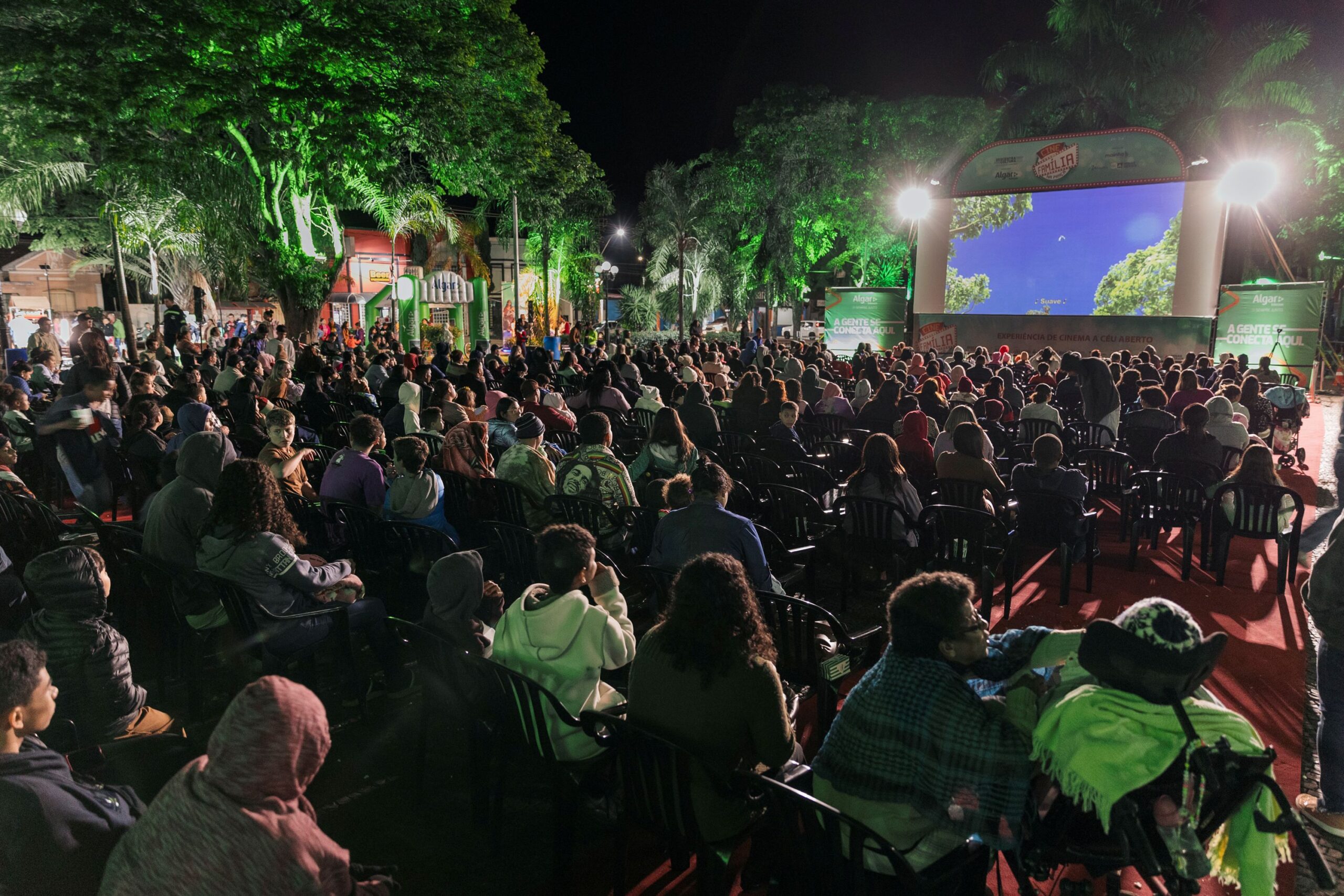 Araguari recebe sessão gratuita do Cine Família na Praça no dia 16 de julho