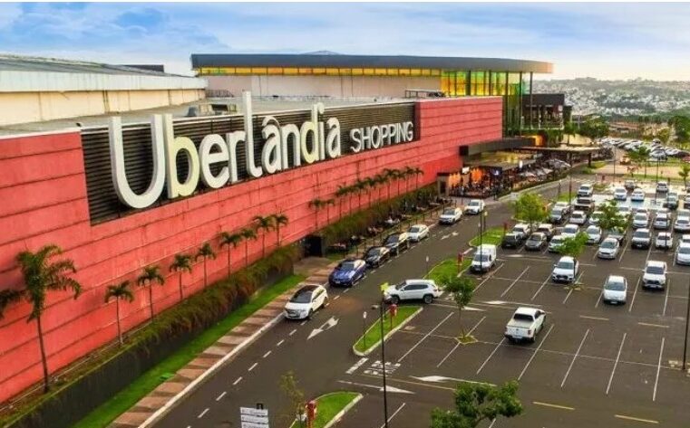 Horários de funcionamento do Uberlândia Shopping nos feriados de agosto